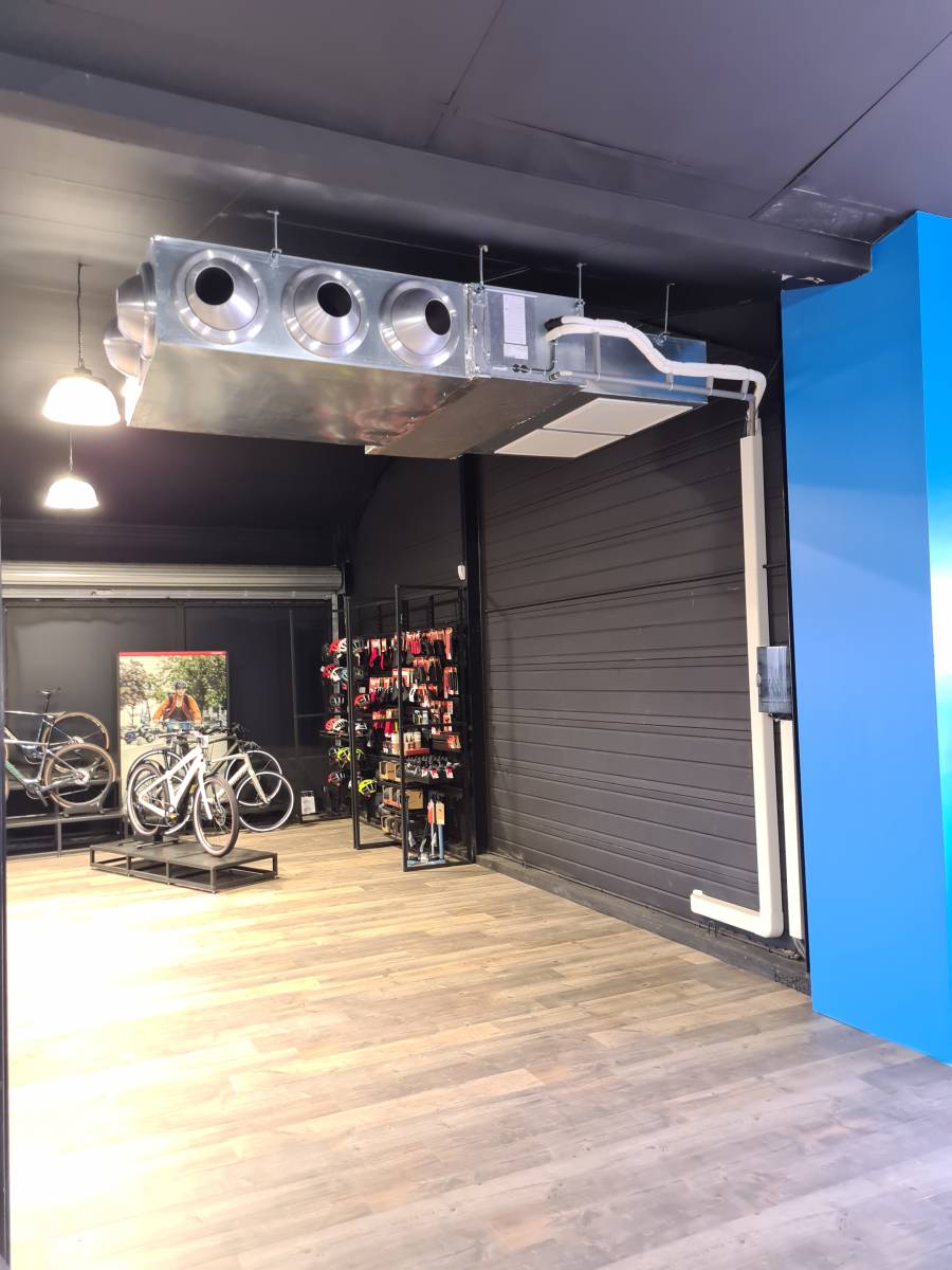 Gainable dans un commerce de vélo électrique à Artigues.